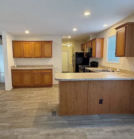 $2,100 | 186 Carriage Lane, Sauk Village, IL 60411