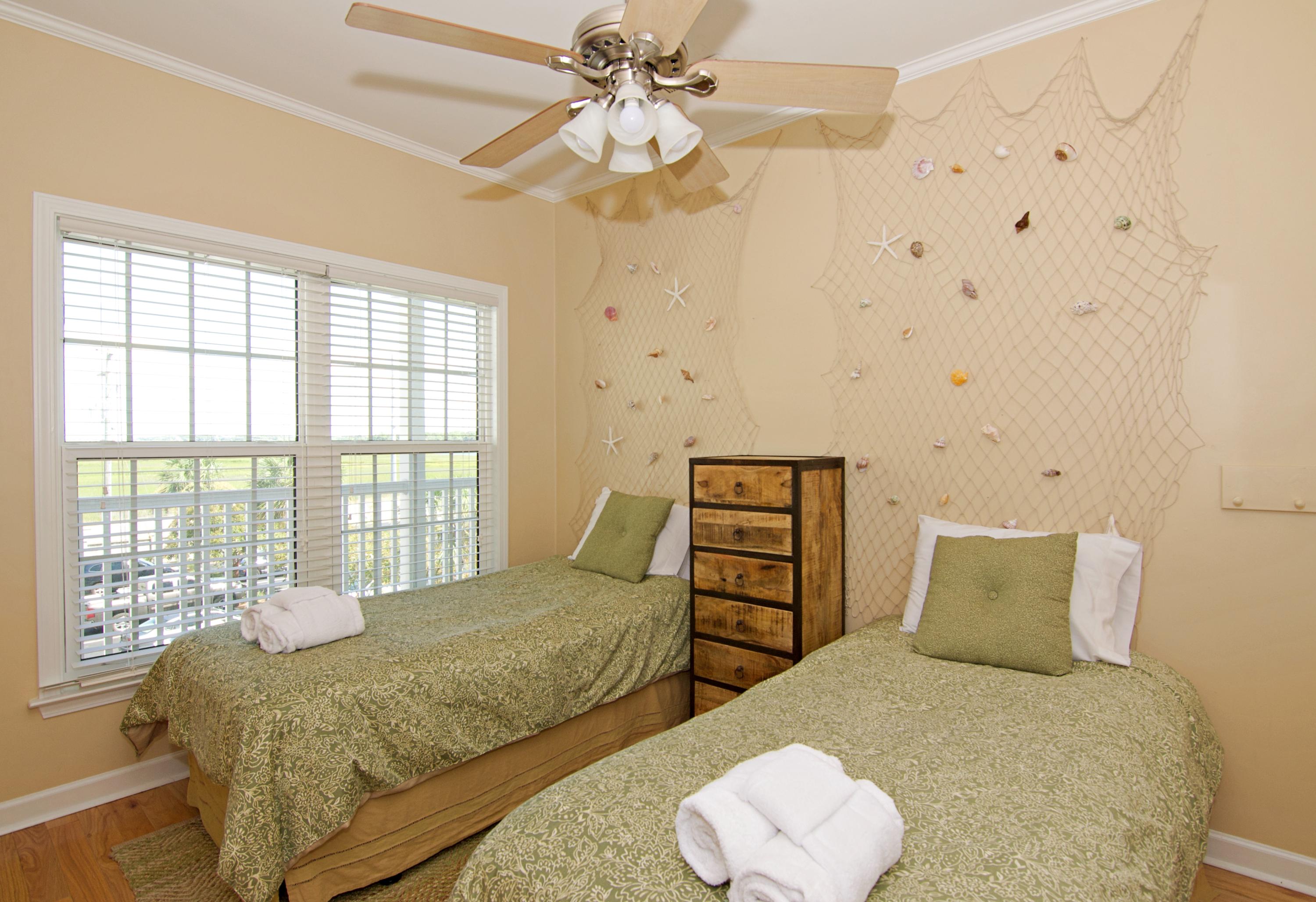 2393 Folly Road, Unit 2I Folly Beach, SC 29439 - Photo 10 of 42 17