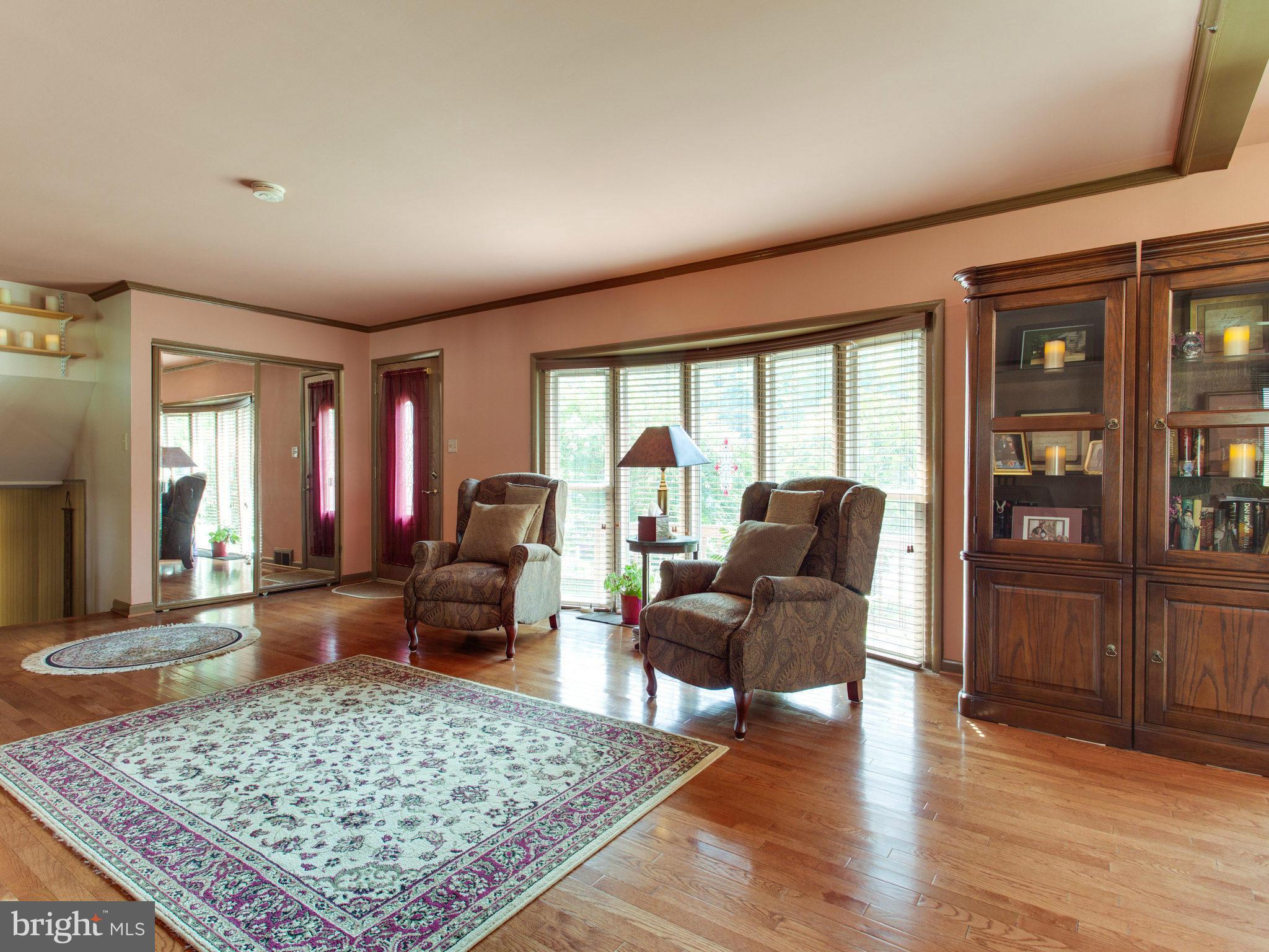 6215 Greeley Boulevard Springfield, VA 22152 - Photo 6 of 23 Family Room