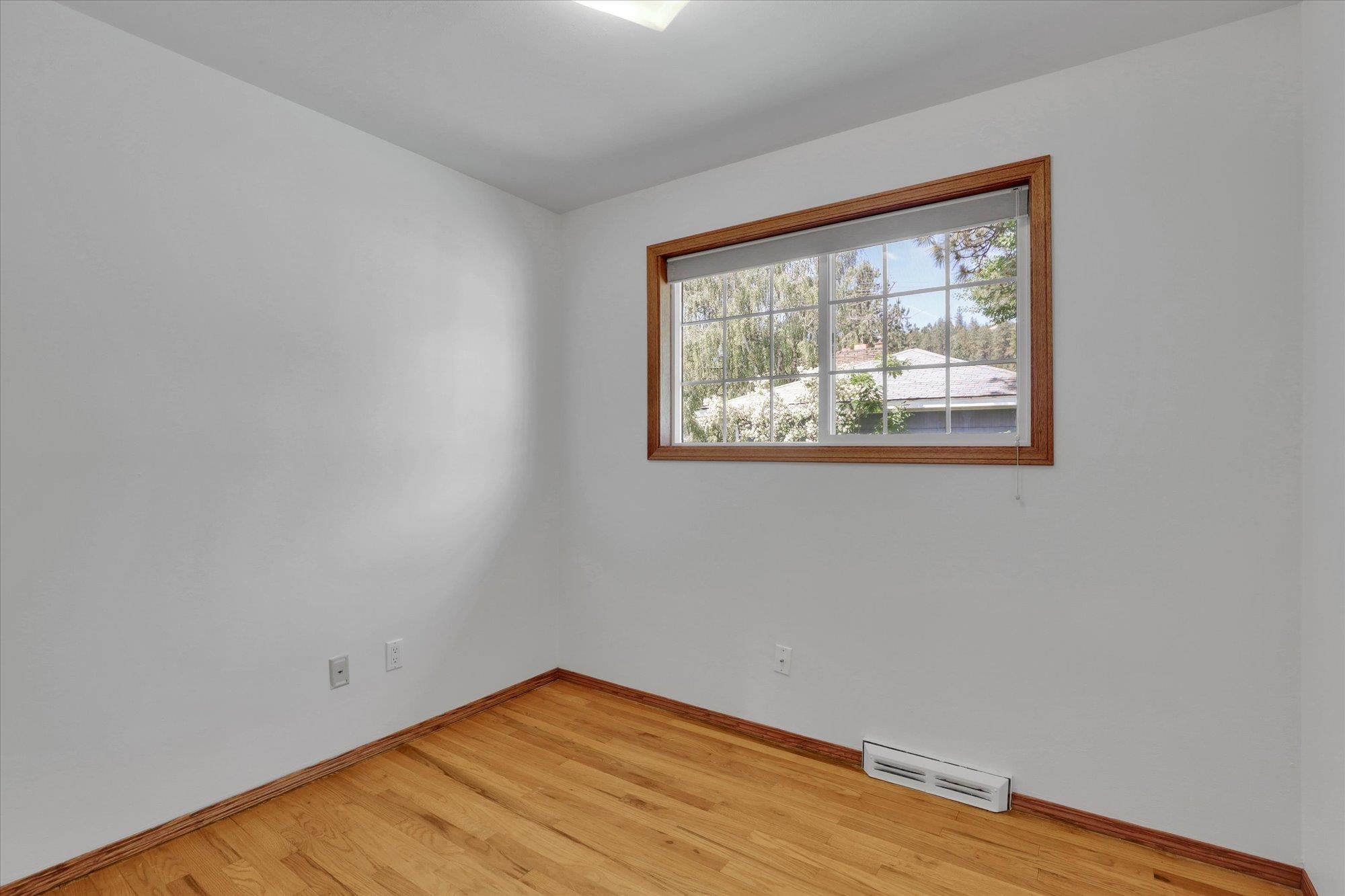 1010 West Westmont Way Spokane, WA 99208 - Photo 13 of 33