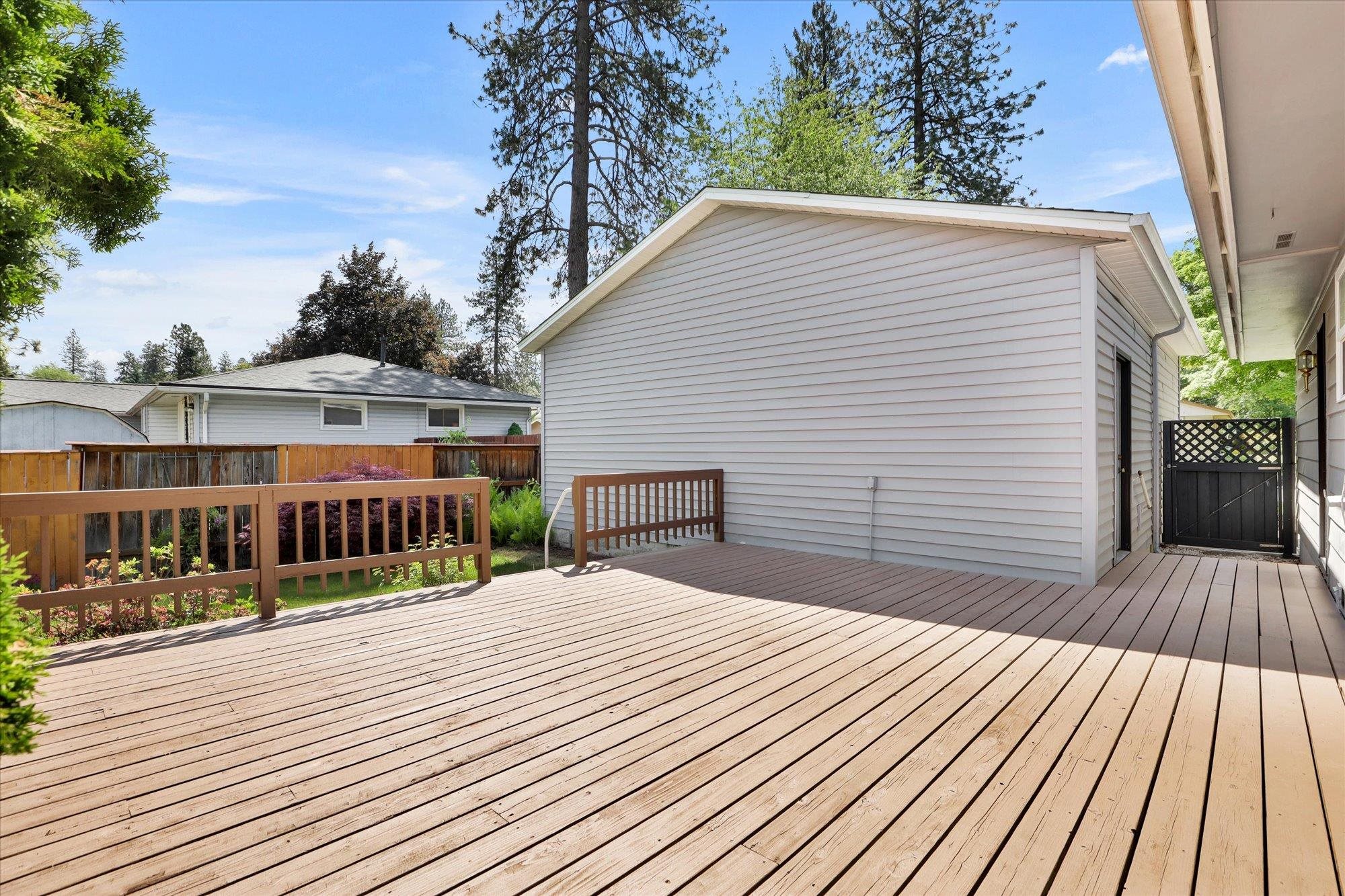 1010 West Westmont Way Spokane, WA 99208 - Photo 22 of 33