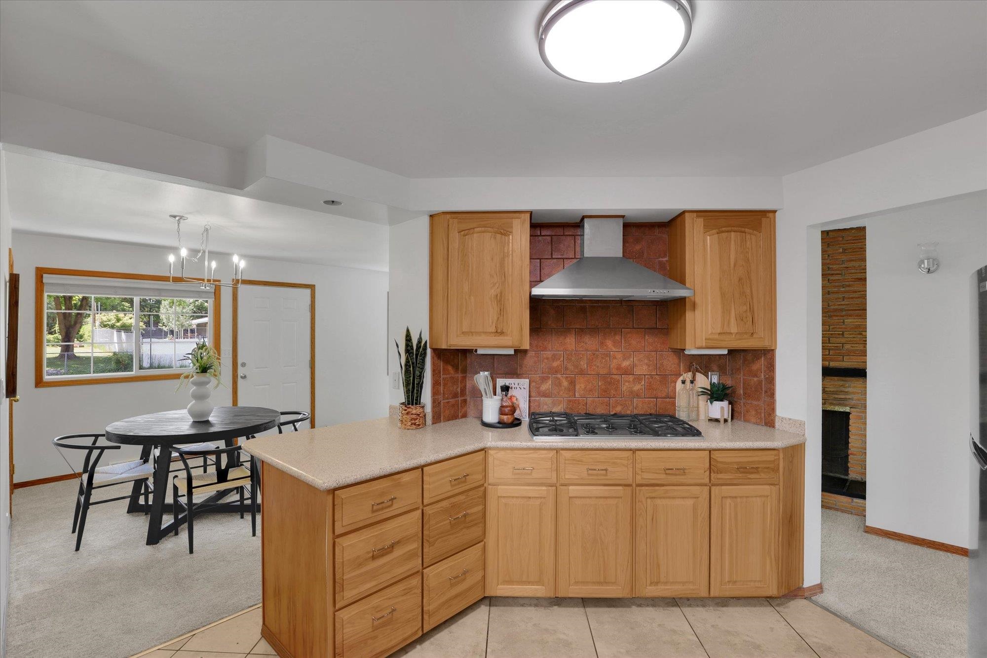 1010 West Westmont Way Spokane, WA 99208 - Photo 8 of 33