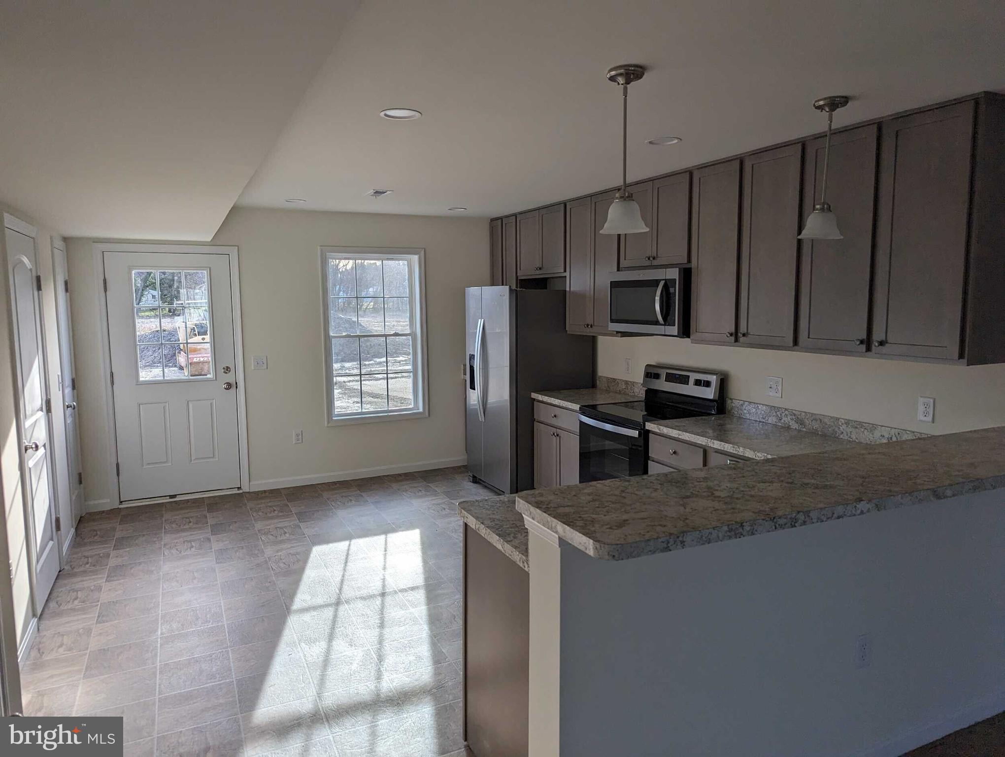 107 Rojan Road Dover, DE 19901 - Photo 4 of 15