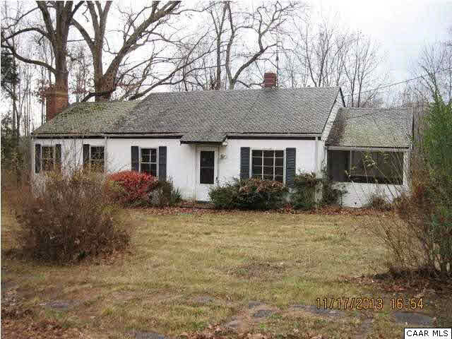 1375 Arvon Road Arvonia, VA 23004 - Photo 1 of 10 front