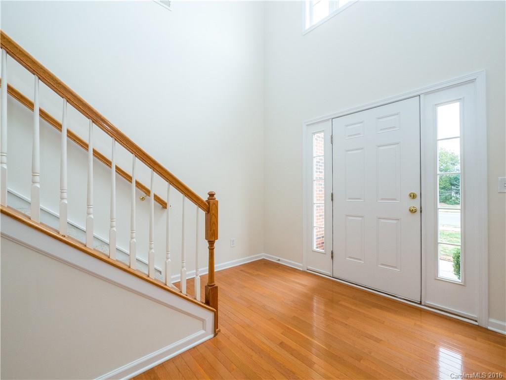 12710 Winget Road Charlotte, NC 28278 - Photo 2 of 24