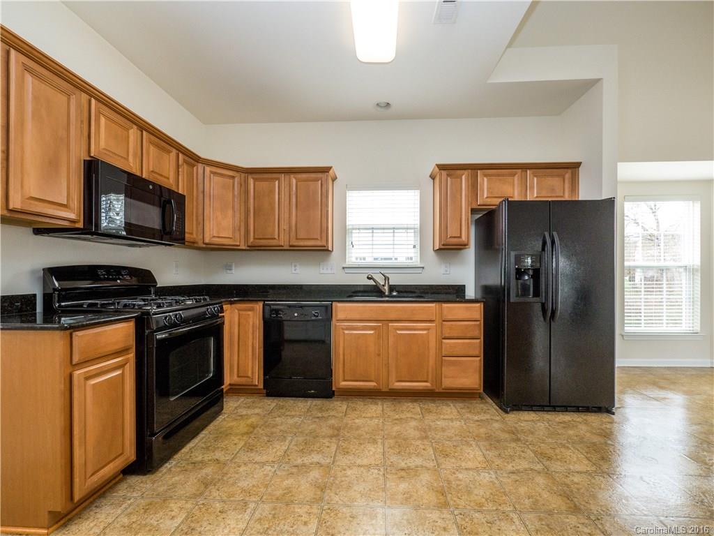 12710 Winget Road Charlotte, NC 28278 - Photo 5 of 24