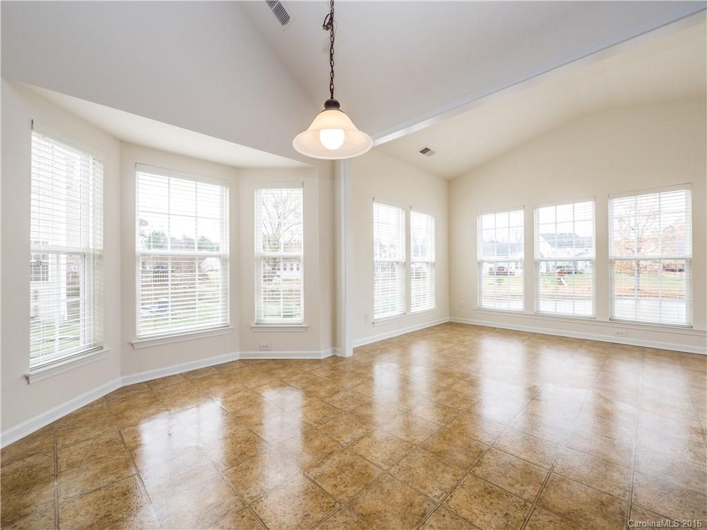12710 Winget Road Charlotte, NC 28278 - Photo 7 of 24