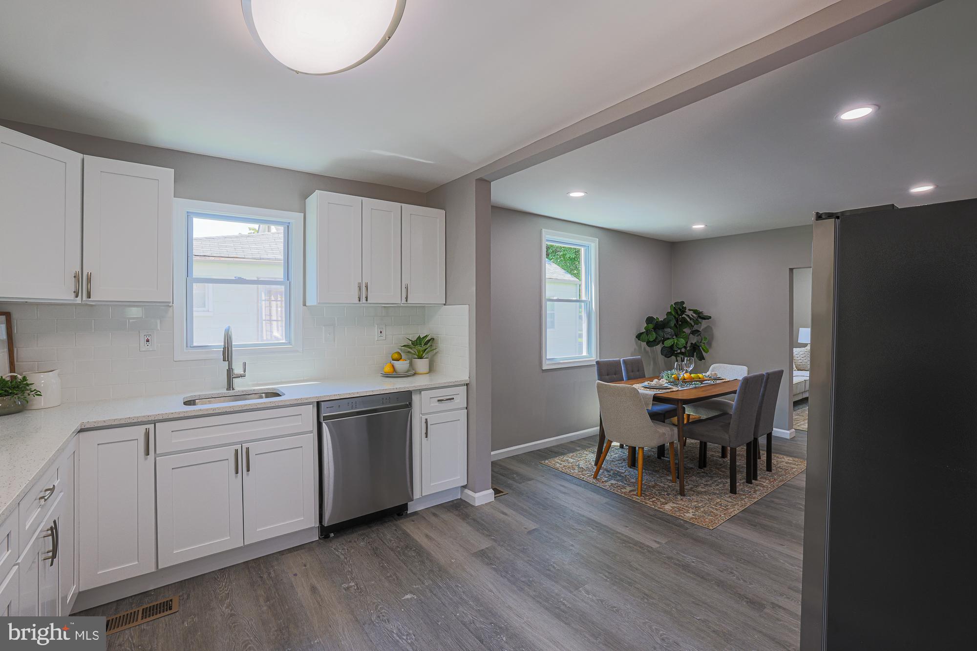 7665 Old Battle Grove Road Baltimore, MD 21222 - Photo 15 of 32 Kitchen