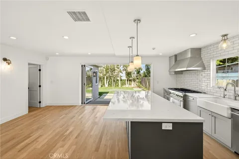 $2,550,000 | 2004 Faymont Avenue, Manhattan Beach, CA 90266