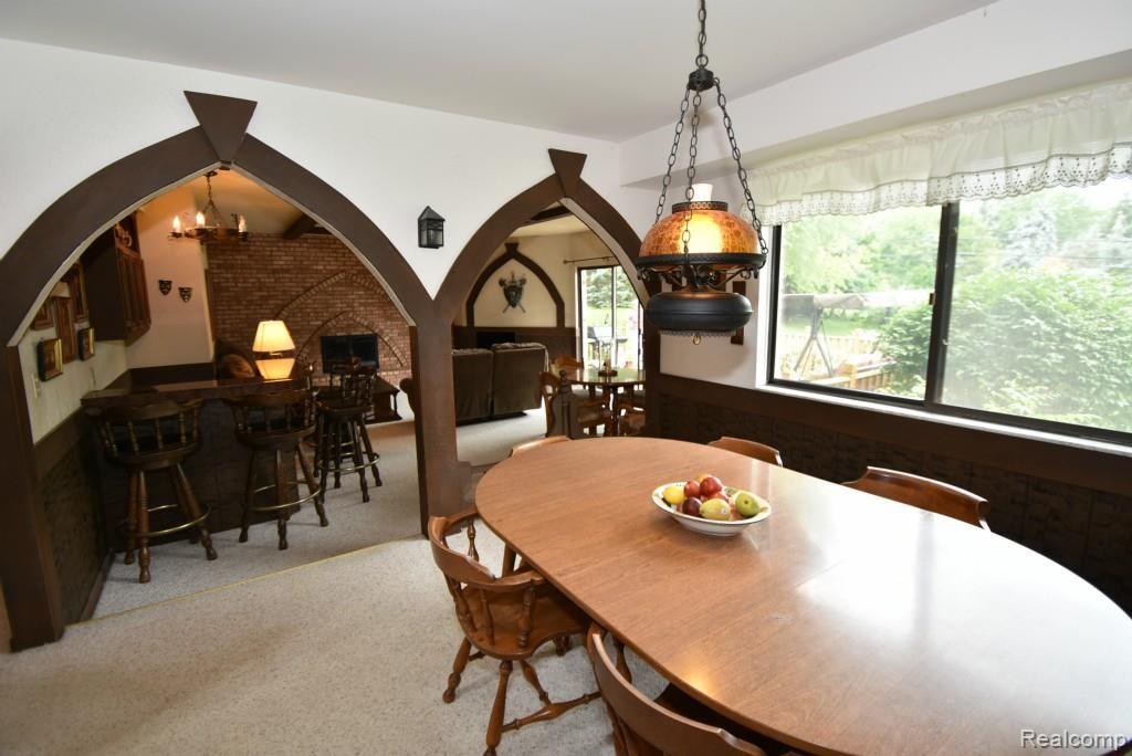 2284 West Avon Road Rochester Hills, MI 48309 - Photo 24 of 53