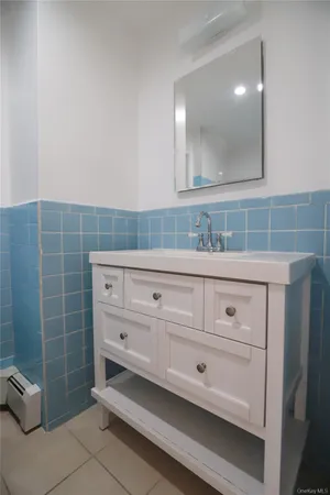 $1,898,000 | 57-32 Xenia Street | South Corona