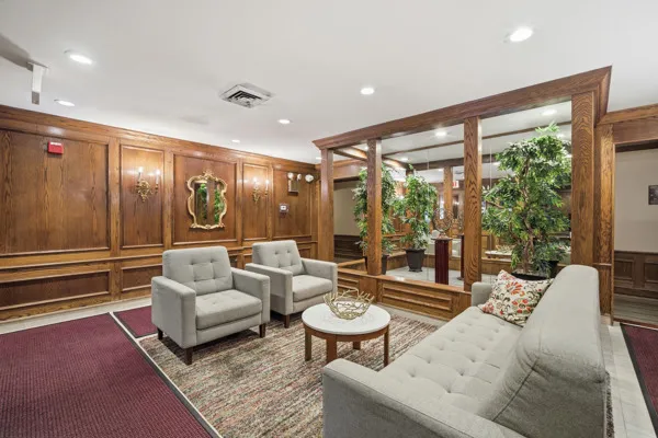 $287,500 | 51 Old Oak Drive, Unit 414, Buffalo Grove, IL 60089