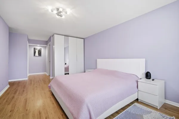 $287,500 | 51 Old Oak Drive, Unit 414, Buffalo Grove, IL 60089