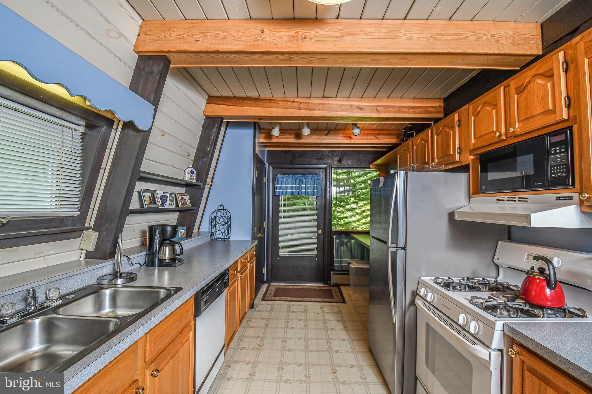 2871 Shingle Camp Road McHenry, MD 21541 - Photo 2 of 37 Gallery Image 2