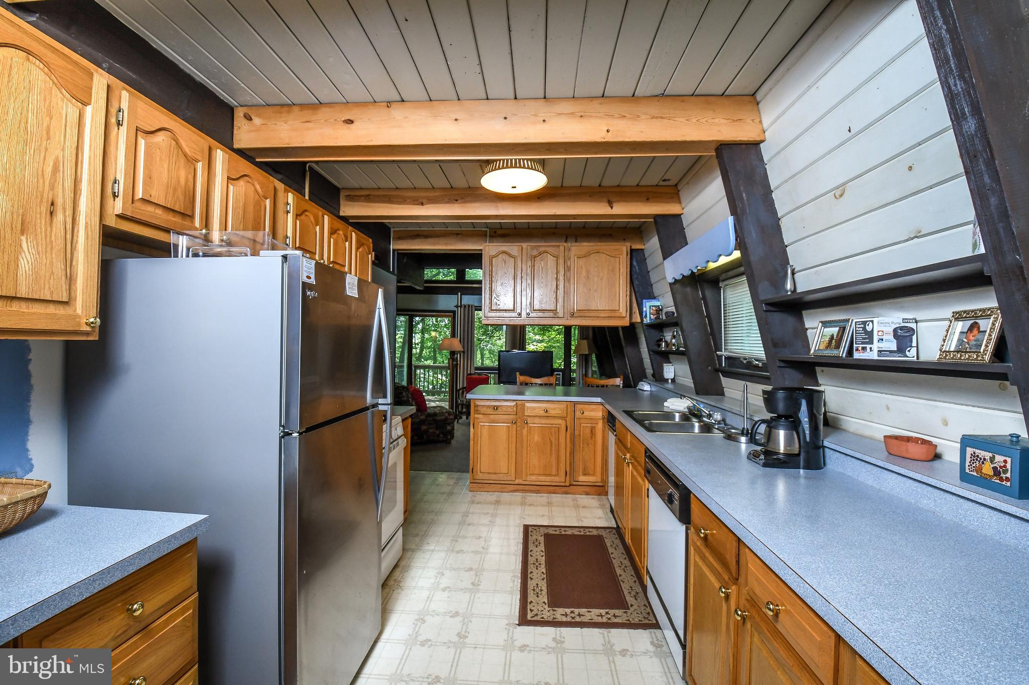2871 Shingle Camp Road McHenry, MD 21541 - Photo 6 of 37 Gallery Image 6