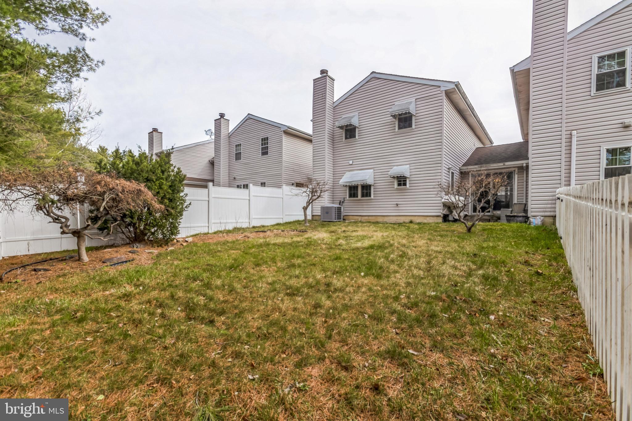 103 Upper Valley Lane Newark, DE 19711 - Photo 29 of 31 a house view with a outdoor space