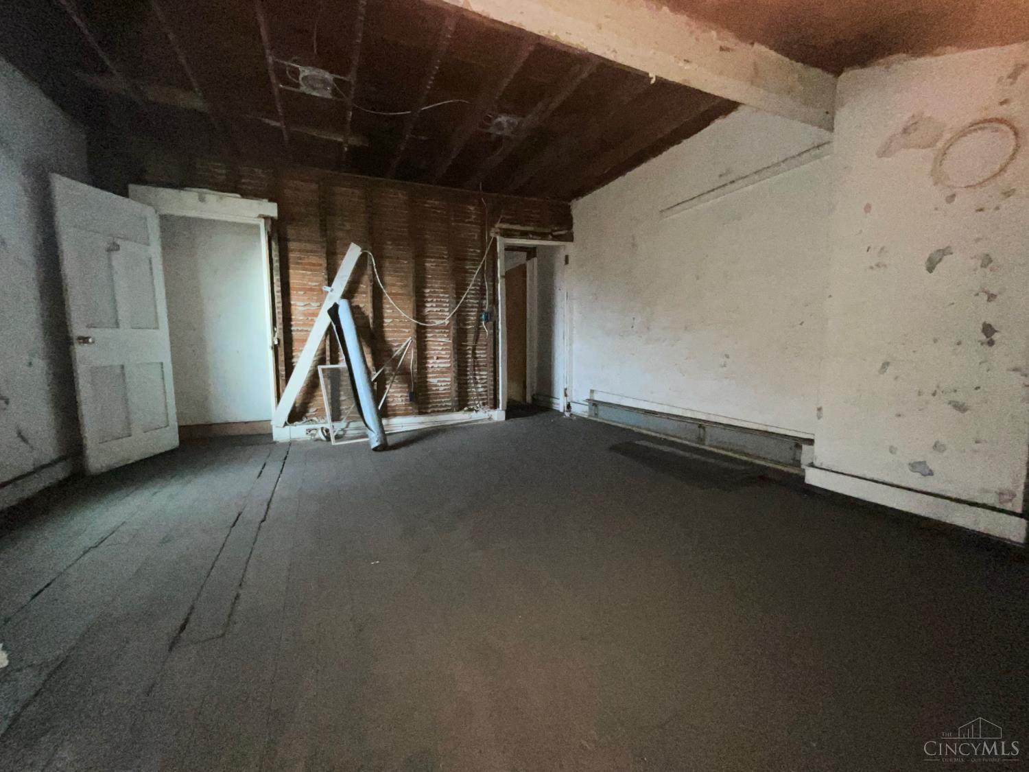 923 Findlay Street Cincinnati, OH 45214 - Photo 22 of 27