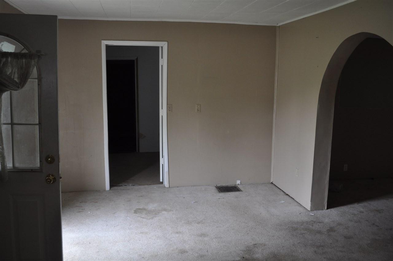 11382 North Williams Road Oaktown, IN 47561 - Photo 2 of 17 Gallery Image 2