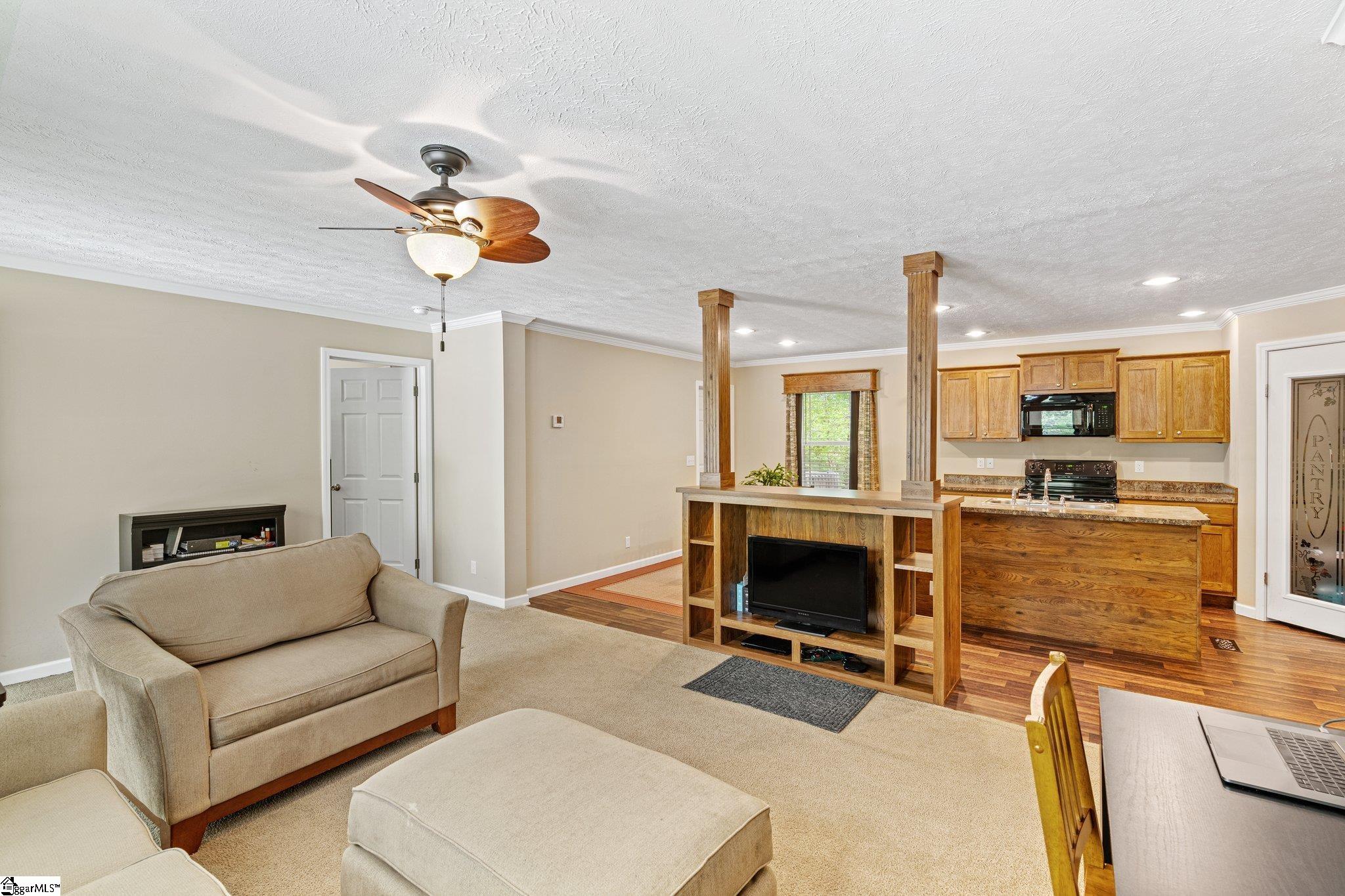 309 Ranch Circle Piedmont, SC 29673 - Photo 7 of 26 Gallery Image 7