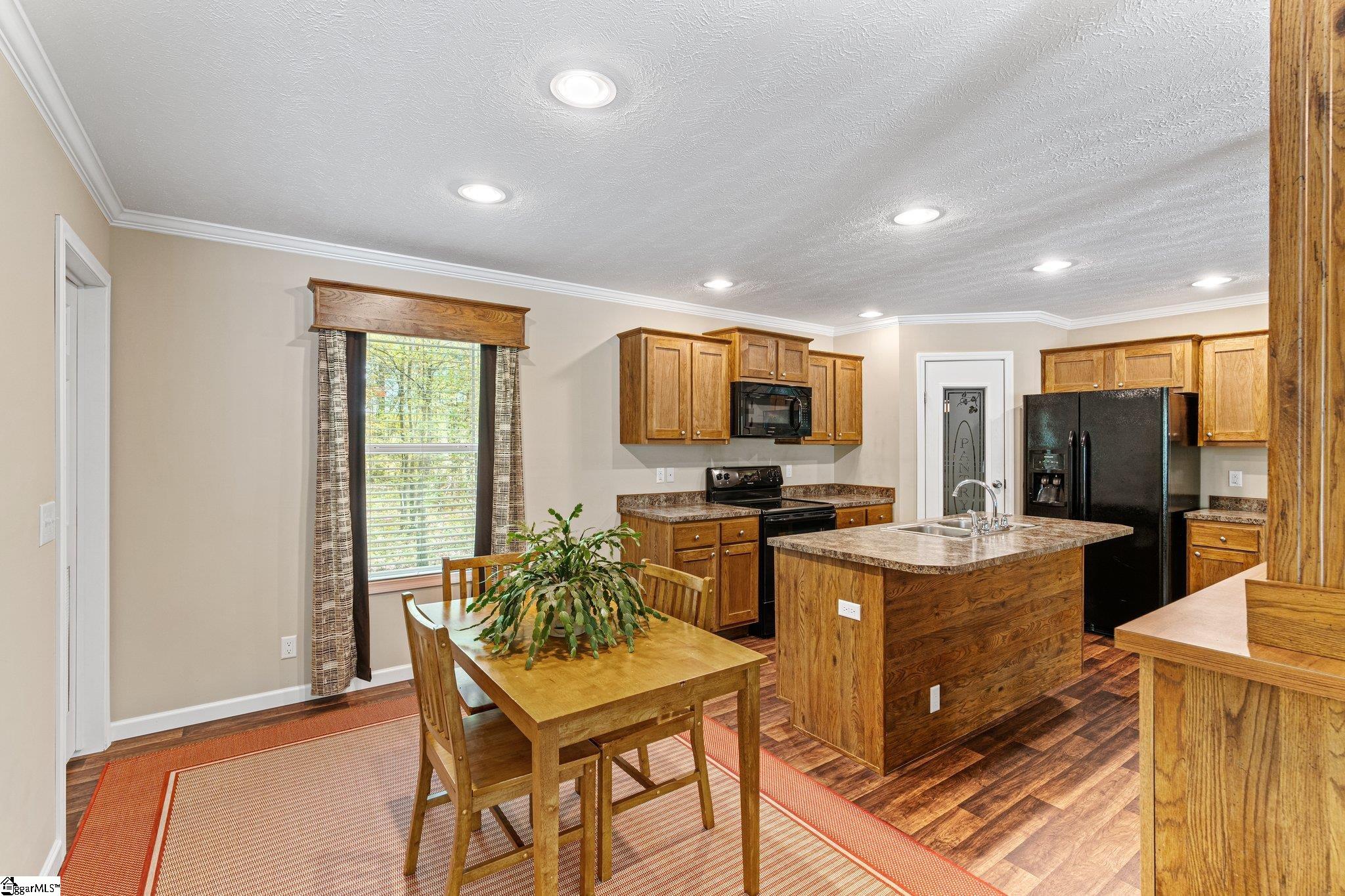 309 Ranch Circle Piedmont, SC 29673 - Photo 8 of 26 Gallery Image 8
