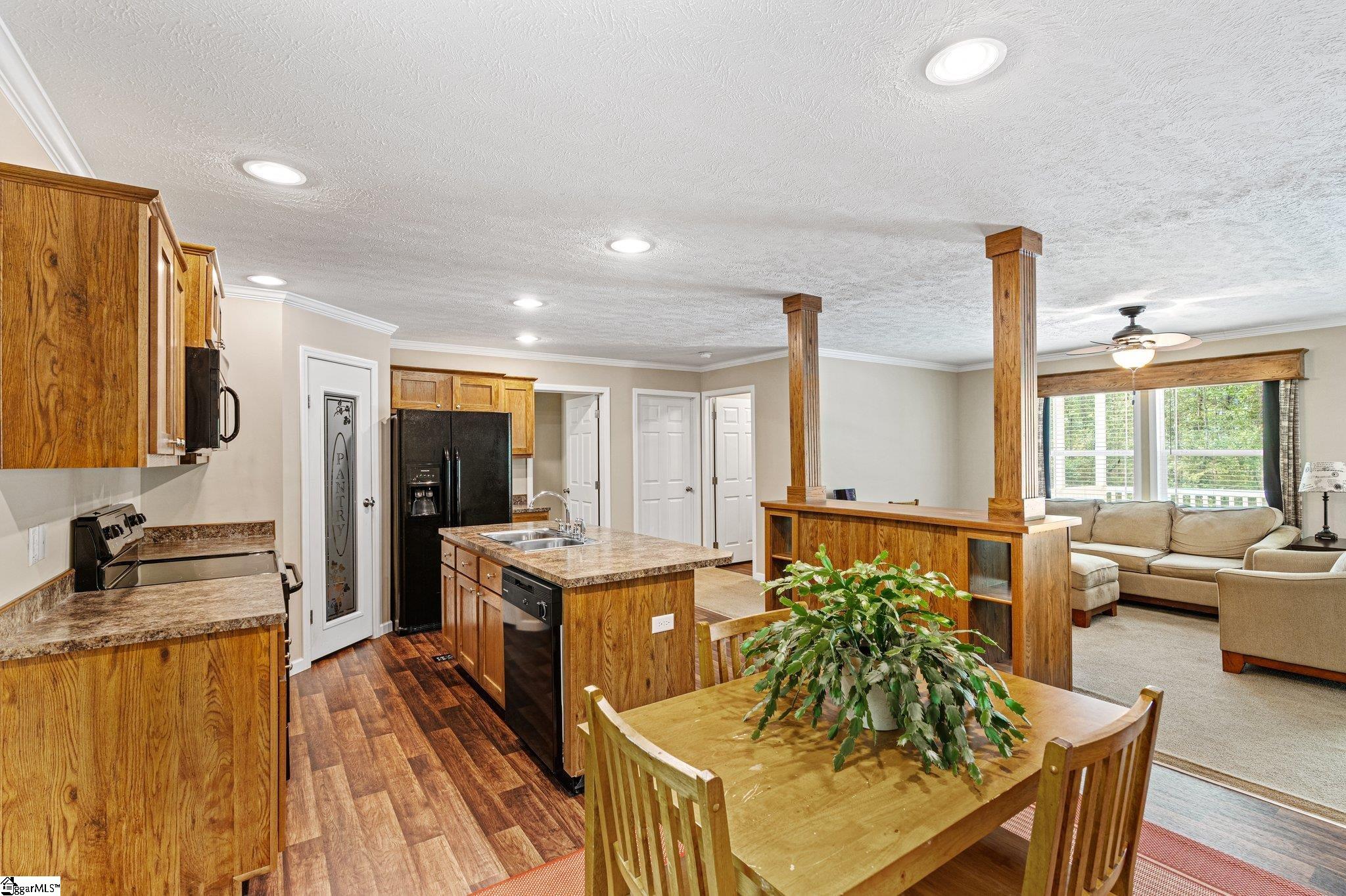 309 Ranch Circle Piedmont, SC 29673 - Photo 9 of 26 Gallery Image 9