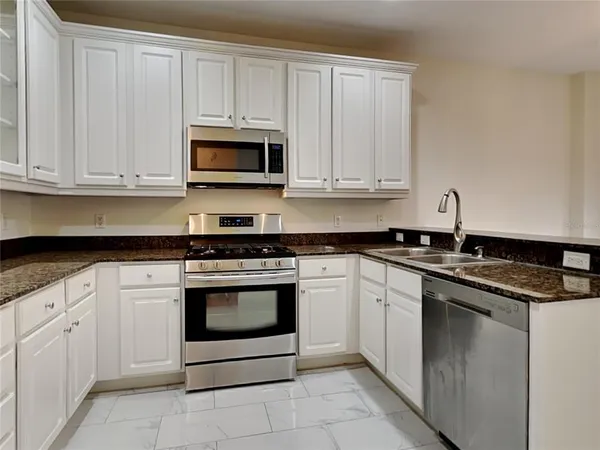 $3,399 | 3315 West De Leon Street, Unit 6, Tampa, FL 33609