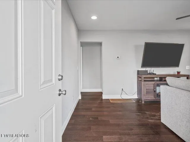 $220,000 | 307 North Niota Road, Englewood, TN 37329