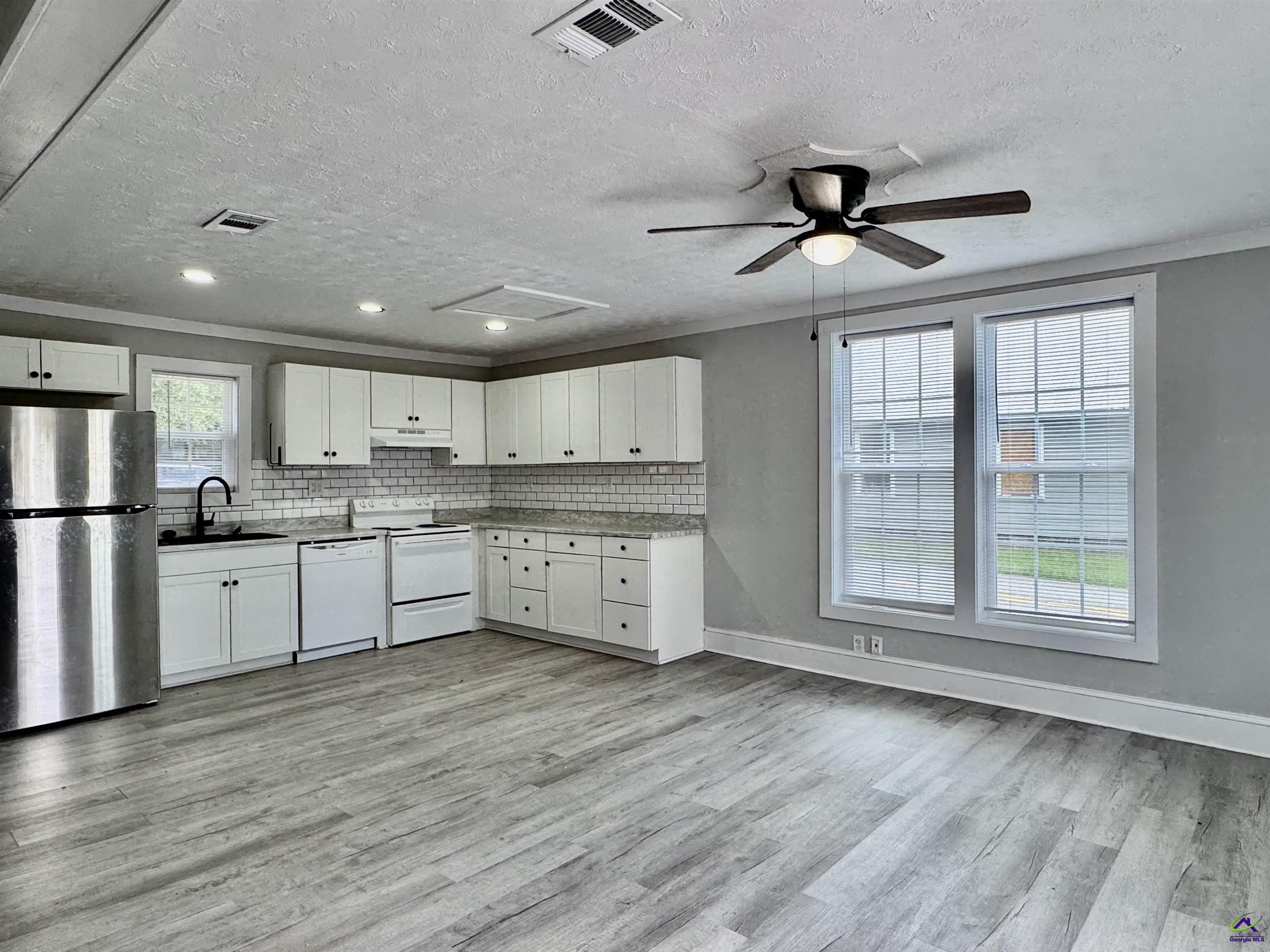 800 Ball Street Perry, GA 31069 - Photo 10 of 30