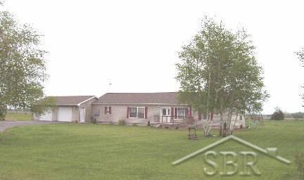 680 South Chapin Road Merrill, MI 48637 - Photo 4 of 7 20043203-3.JPG