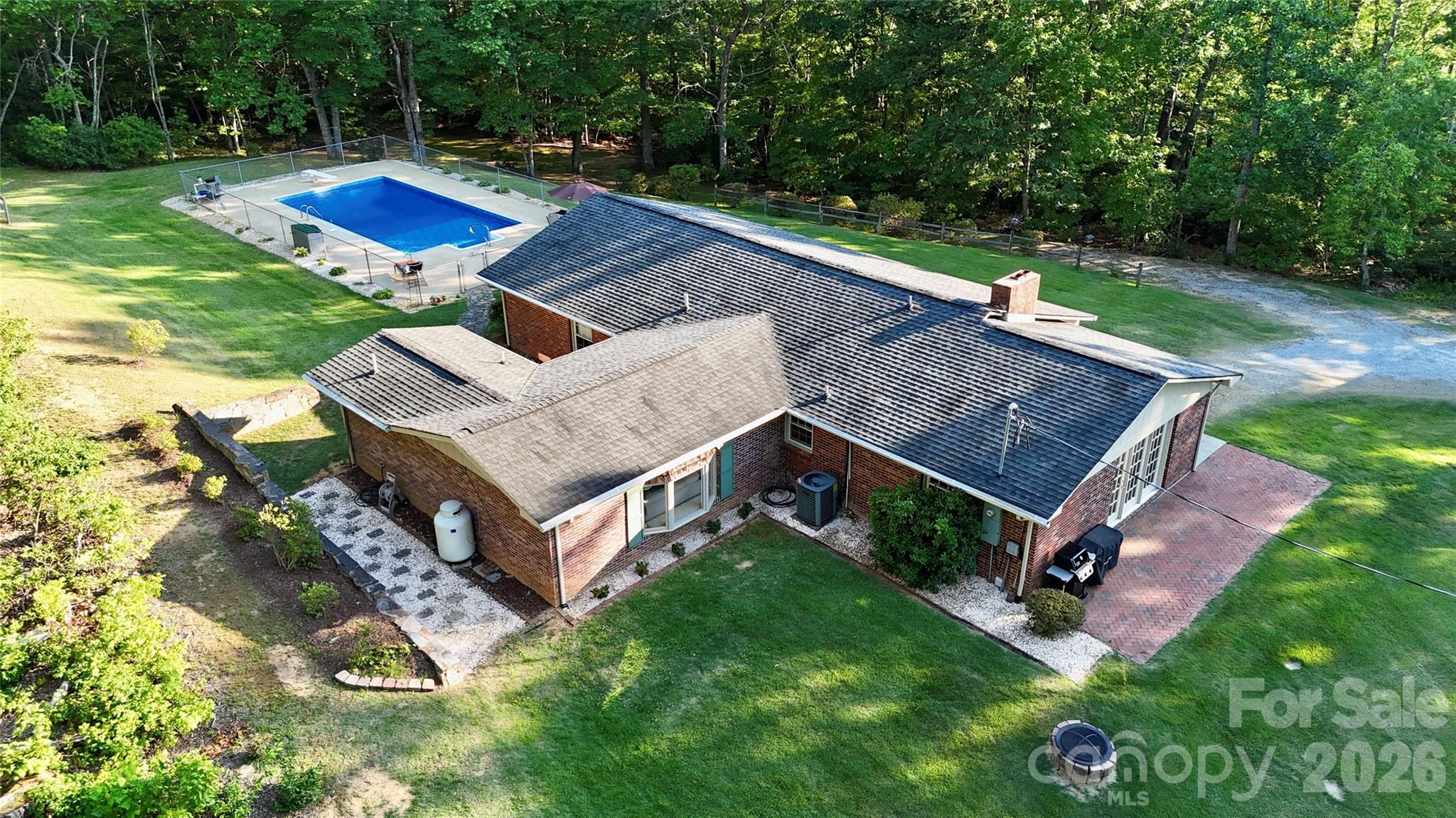 552 Coxes Creek Church Road Marion, NC 28752 - Photo 2 of 39
