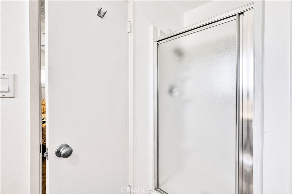 7599 Joshua Lane Yucca Valley, CA 92284 - Photo 26 of 43