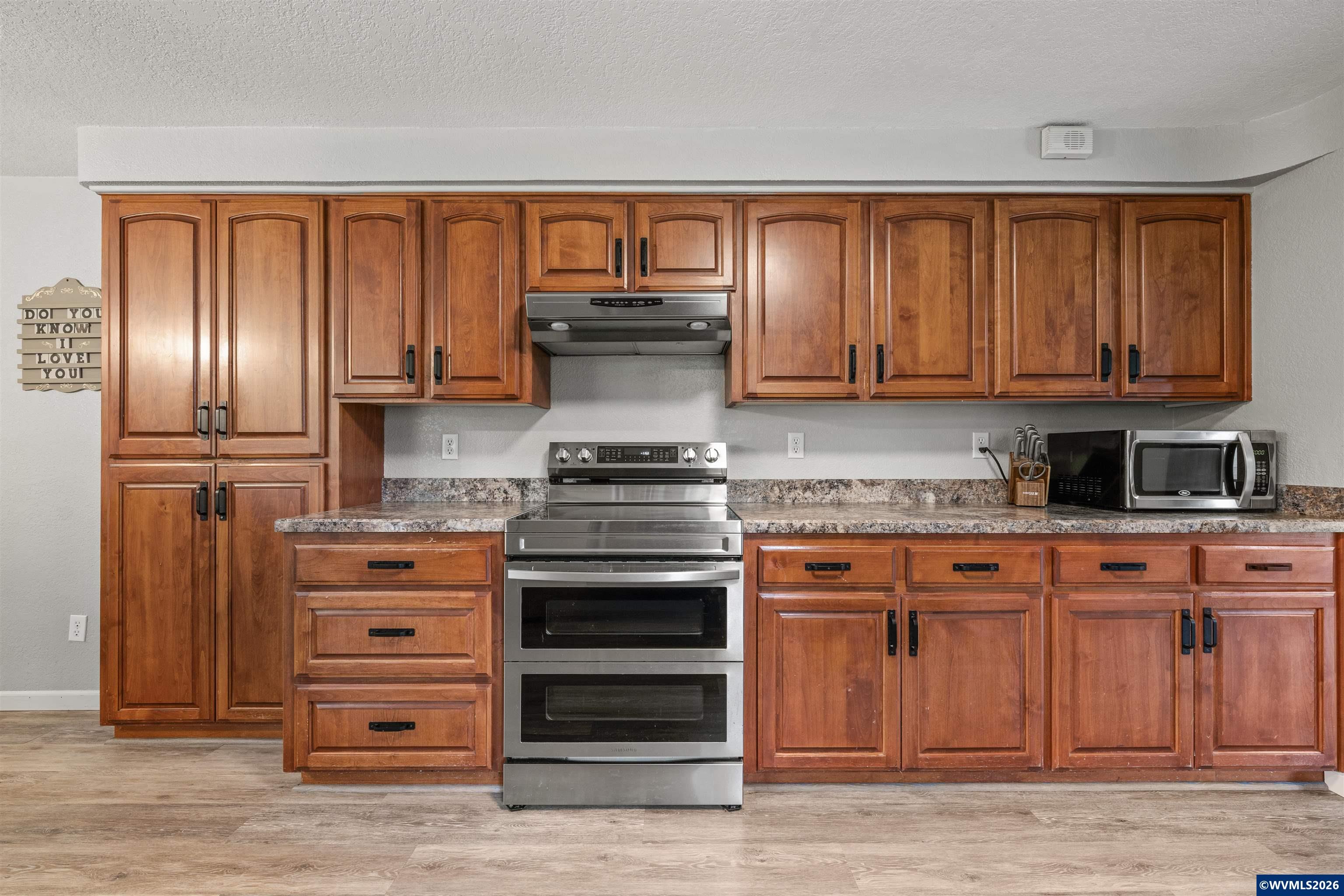 30434 Santiam River Road Lebanon, OR 97355 - Photo 22 of 42 Gallery Image 22