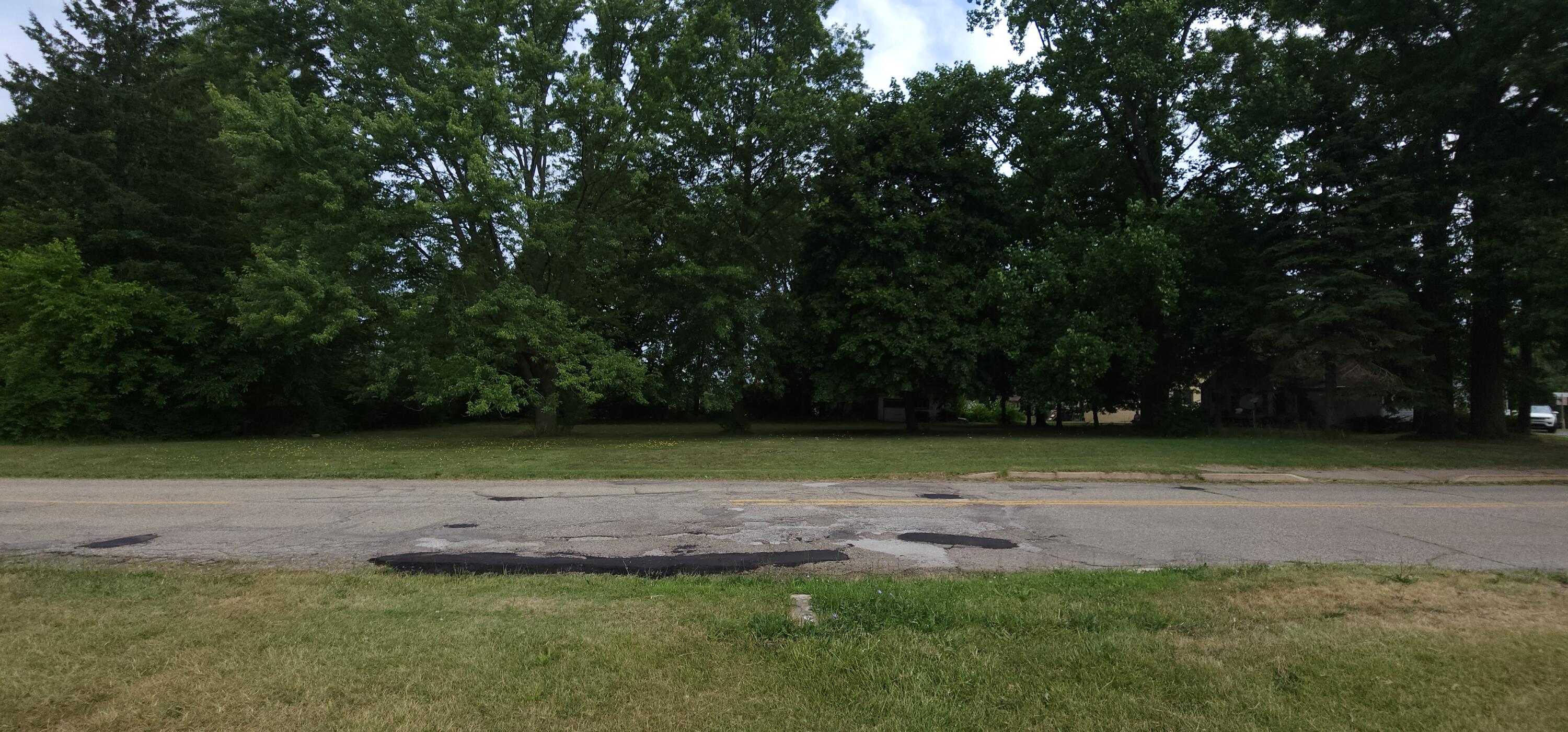 Ryno Road Coloma, MI 49038 - Photo 8 of 21 20250719_103520