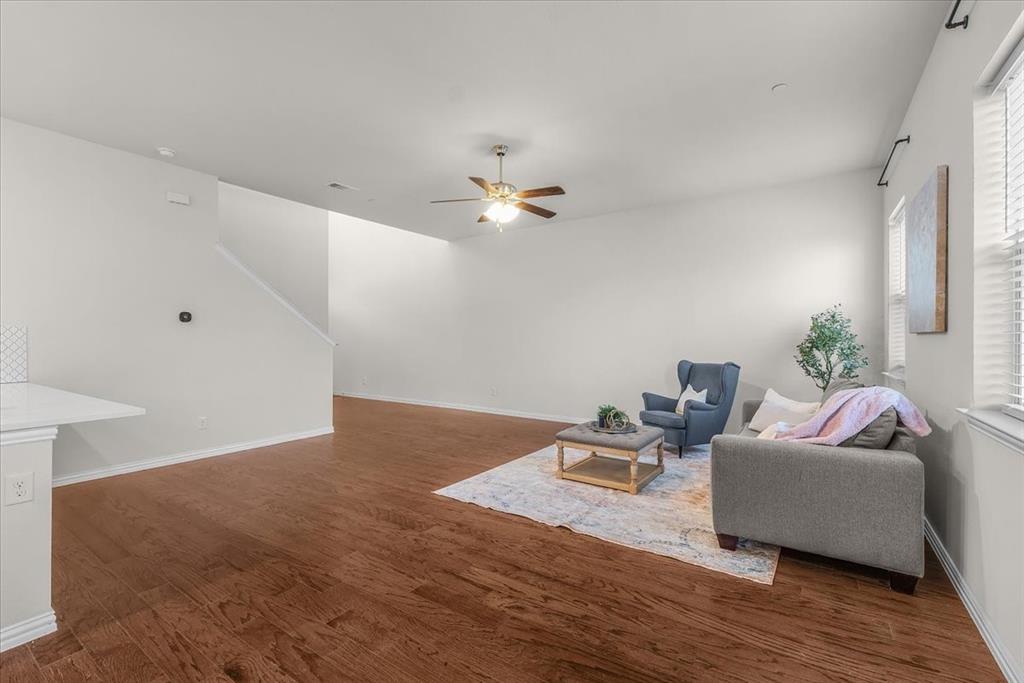 2000 Bethlehem Street Irving, TX 75061 - Photo 7 of 36