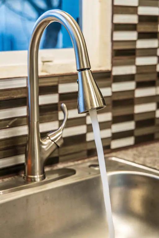 6152 Baker Street Oakland, CA 94608 - Photo 11 of 23 a view of entryway