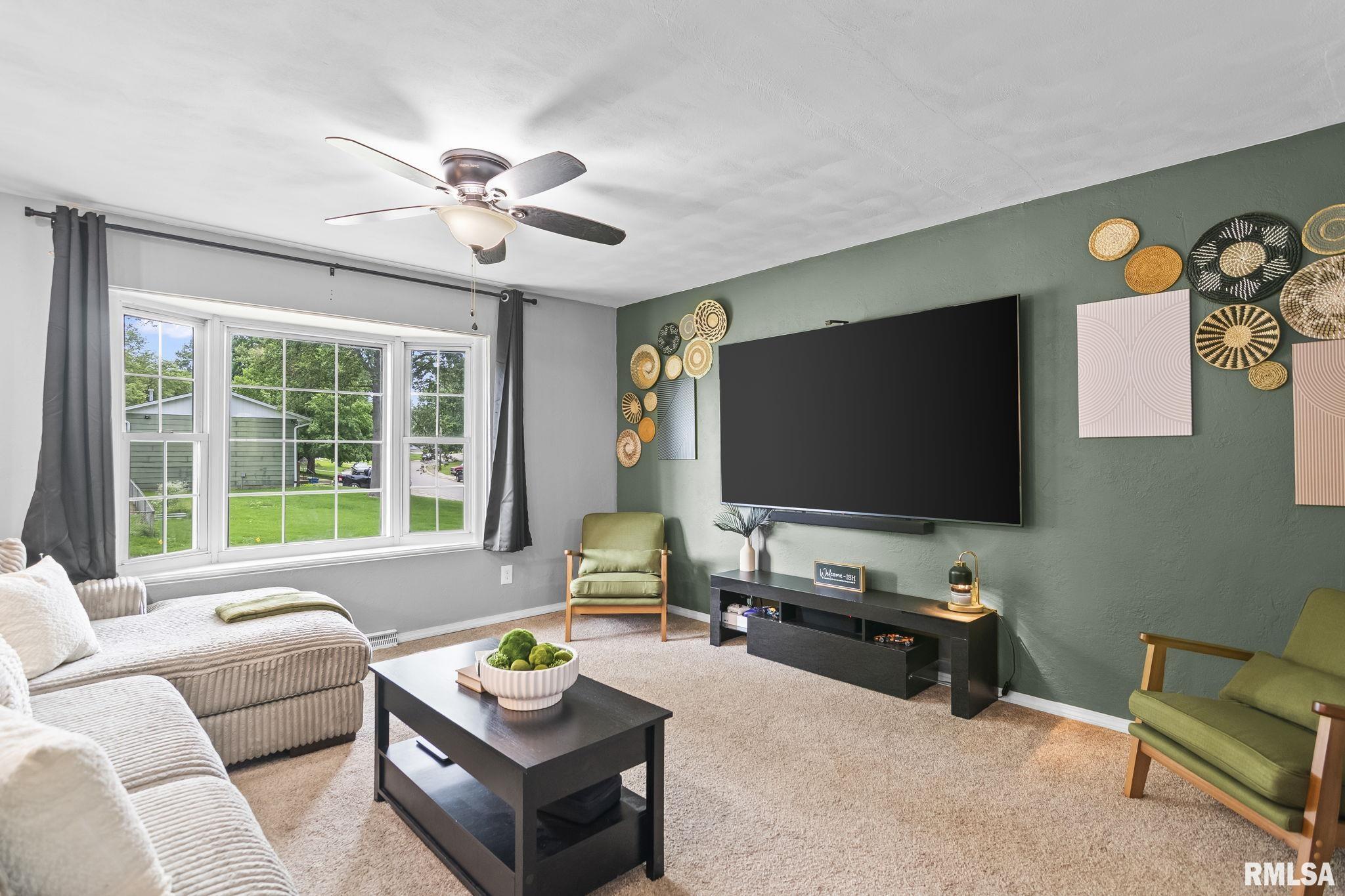 2 Groton Drive Springfield, IL 62702 - Photo 7 of 38