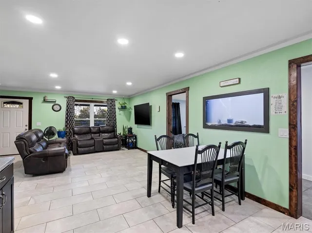 $289,000 | 590 Neff Road, Leasburg, MO 65535