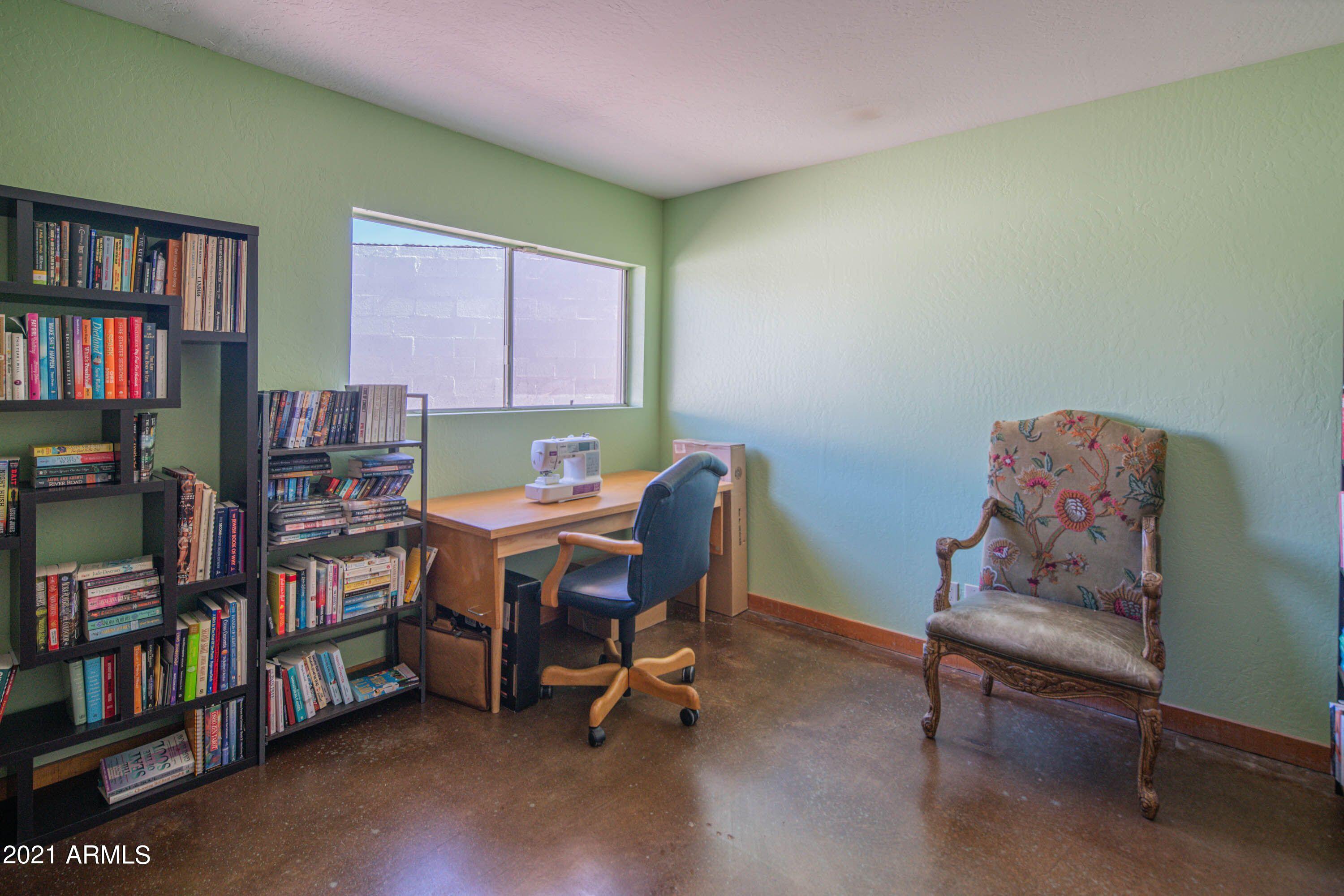 1250 East Bethany Home Road, Unit 6 Phoenix, AZ 85014 - Photo 15 of 20 Spacious Bedroom 2