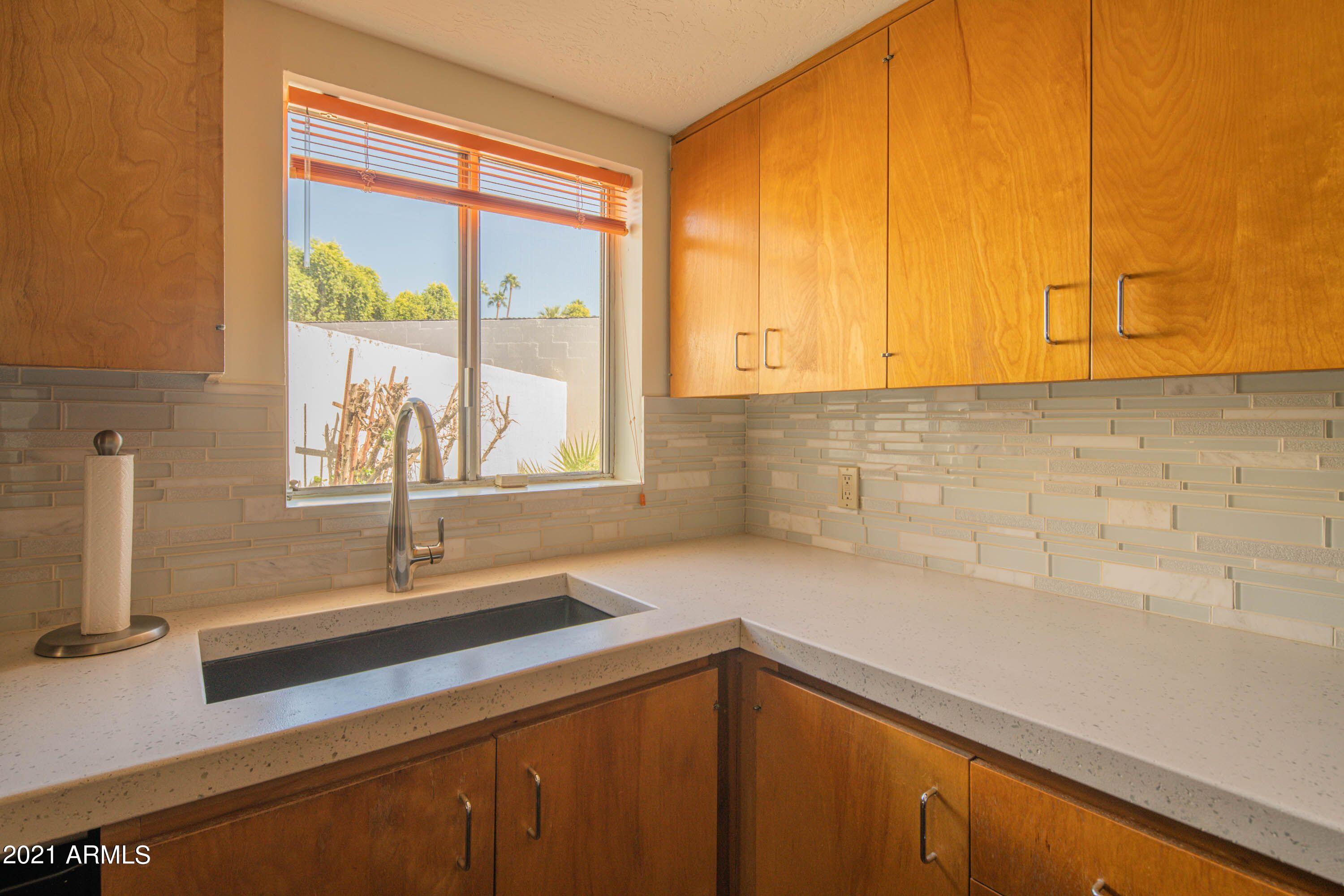 1250 East Bethany Home Road, Unit 6 Phoenix, AZ 85014 - Photo 6 of 20 Custom Concrete Countertops