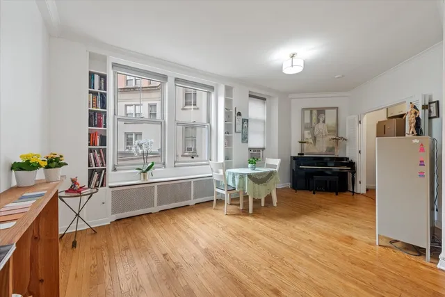 $158,000 | 5555 North Sheridan Road, Unit 130, Chicago, IL 60640