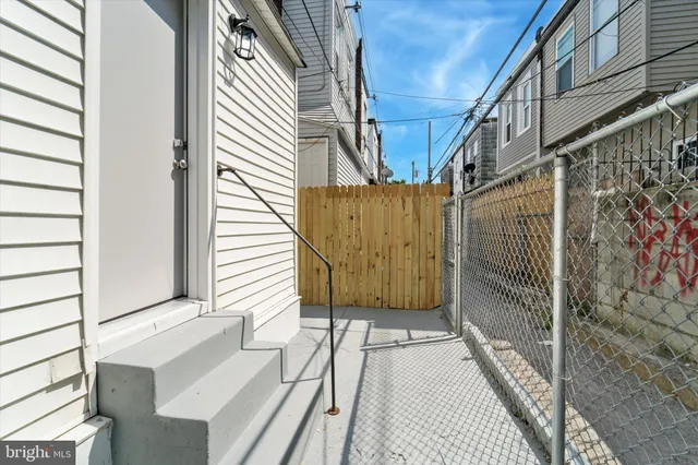 a view of a pathway of a house