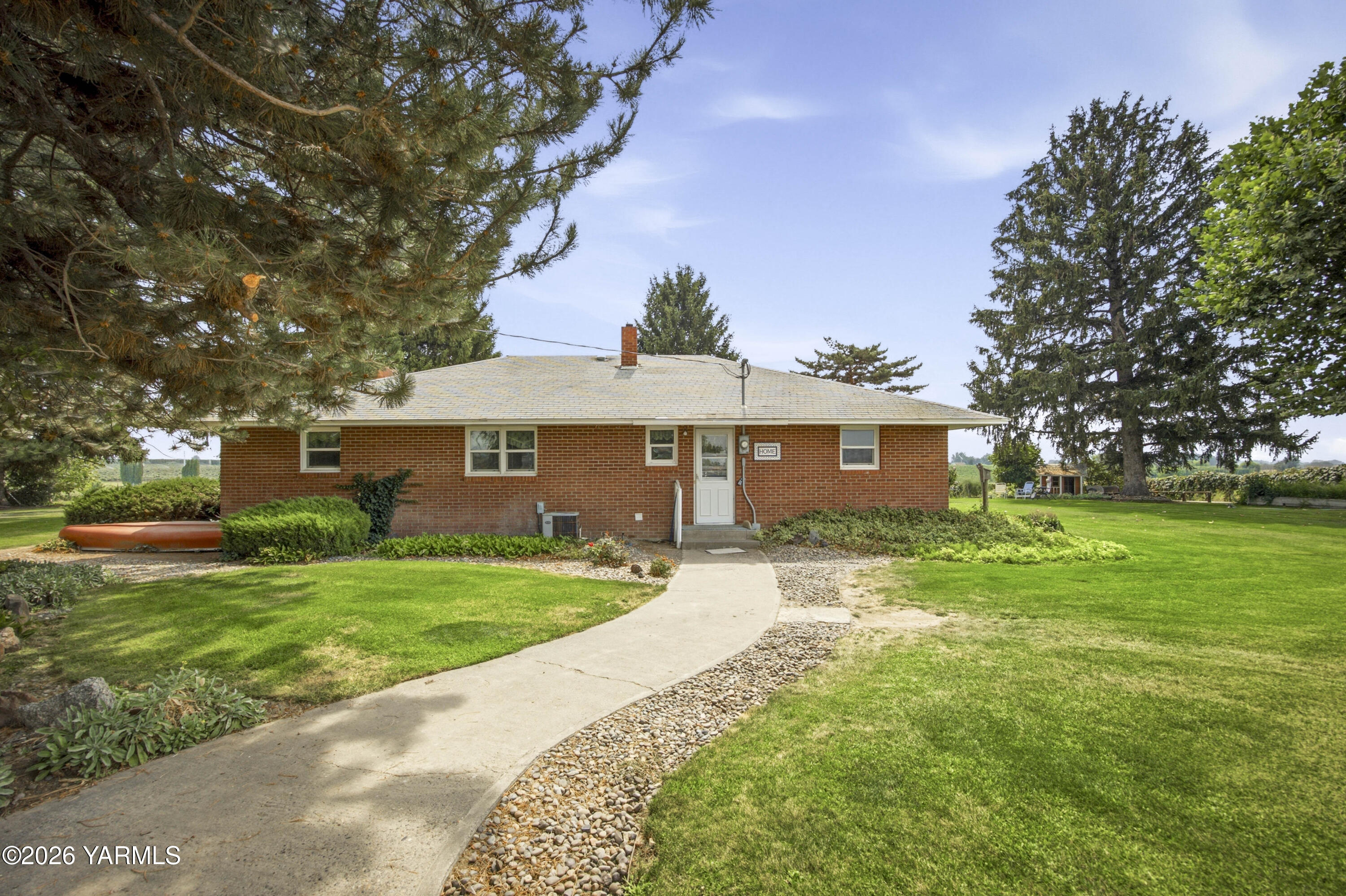 2040 Olmstead Road Grandview, WA 98930 - Photo 25 of 48 2040 Olmstead Rd 8.21.26 31