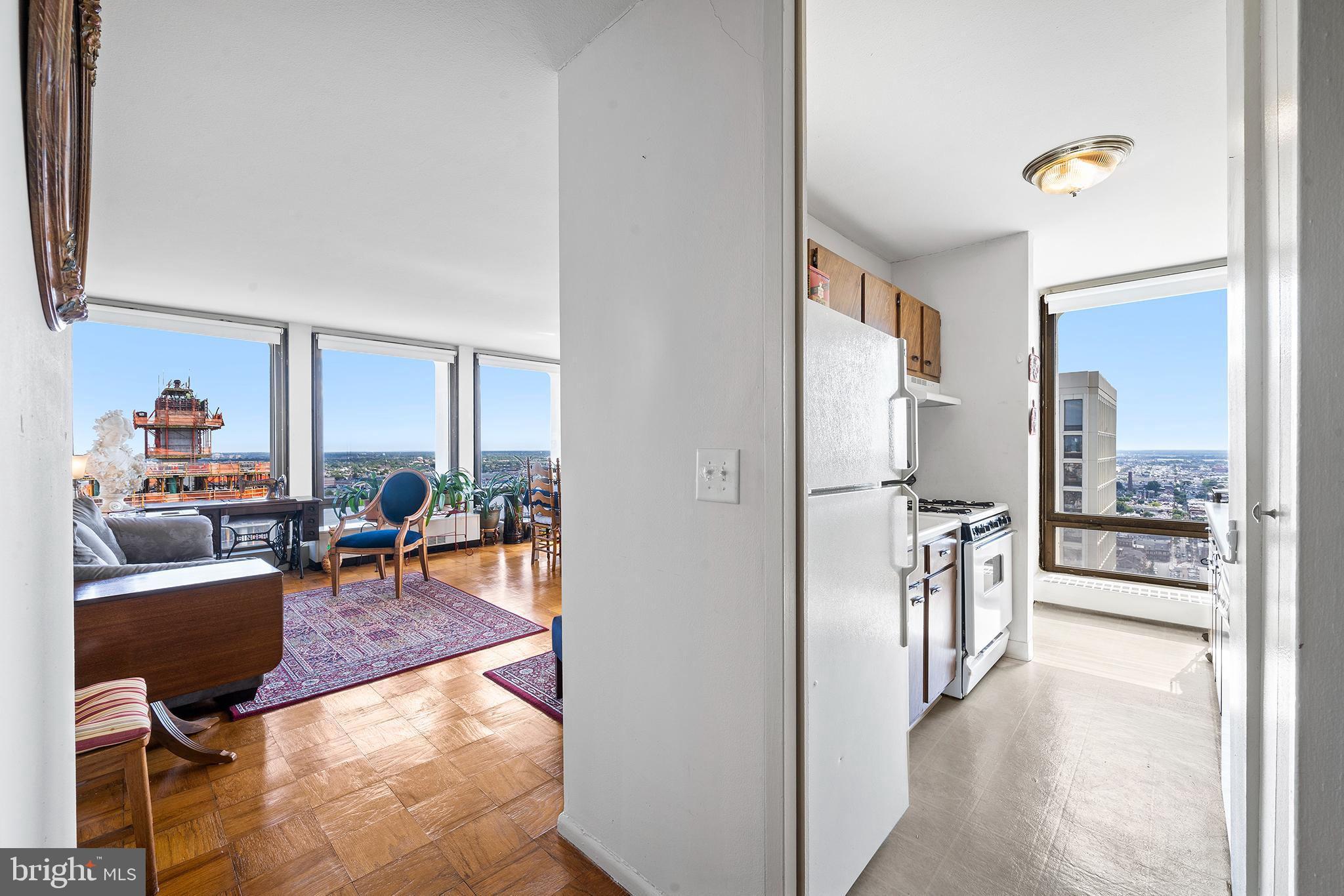 200 Locust Street, Unit 31G Philadelphia, PA 19106 - Photo 6 of 26