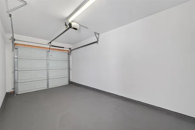 $1,800 | 12714 Verdant Brook Drive, Houston, TX 77085