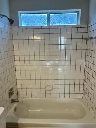 $2,000 | 4043 West Camino Del Rio, Glendale, AZ 85310