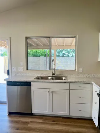 $2,000 | 4043 West Camino Del Rio, Glendale, AZ 85310