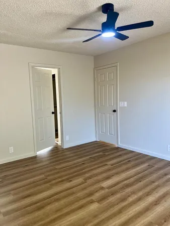 $2,000 | 4043 West Camino Del Rio, Glendale, AZ 85310