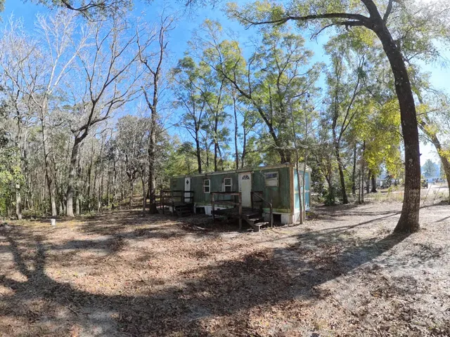 $150,000 | 72 April Court, Freeport, FL 32439