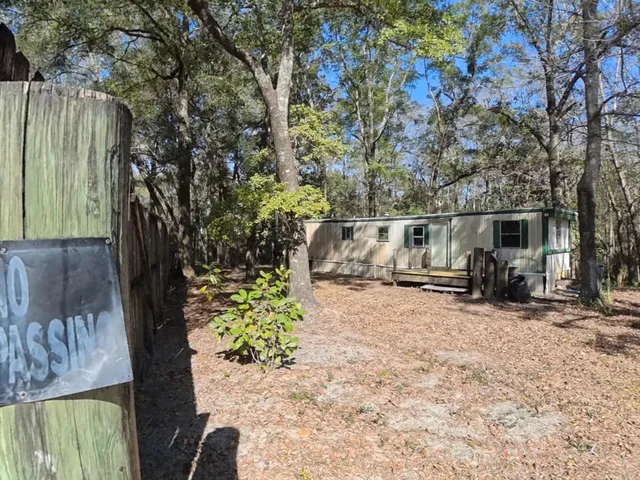 $150,000 | 72 April Court, Freeport, FL 32439