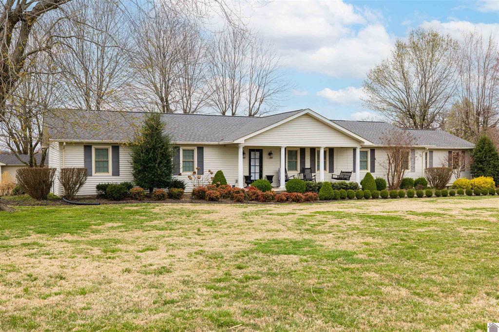 99 Merit Road Mayfield, KY 42066 - Photo 1 of 37 137092-1